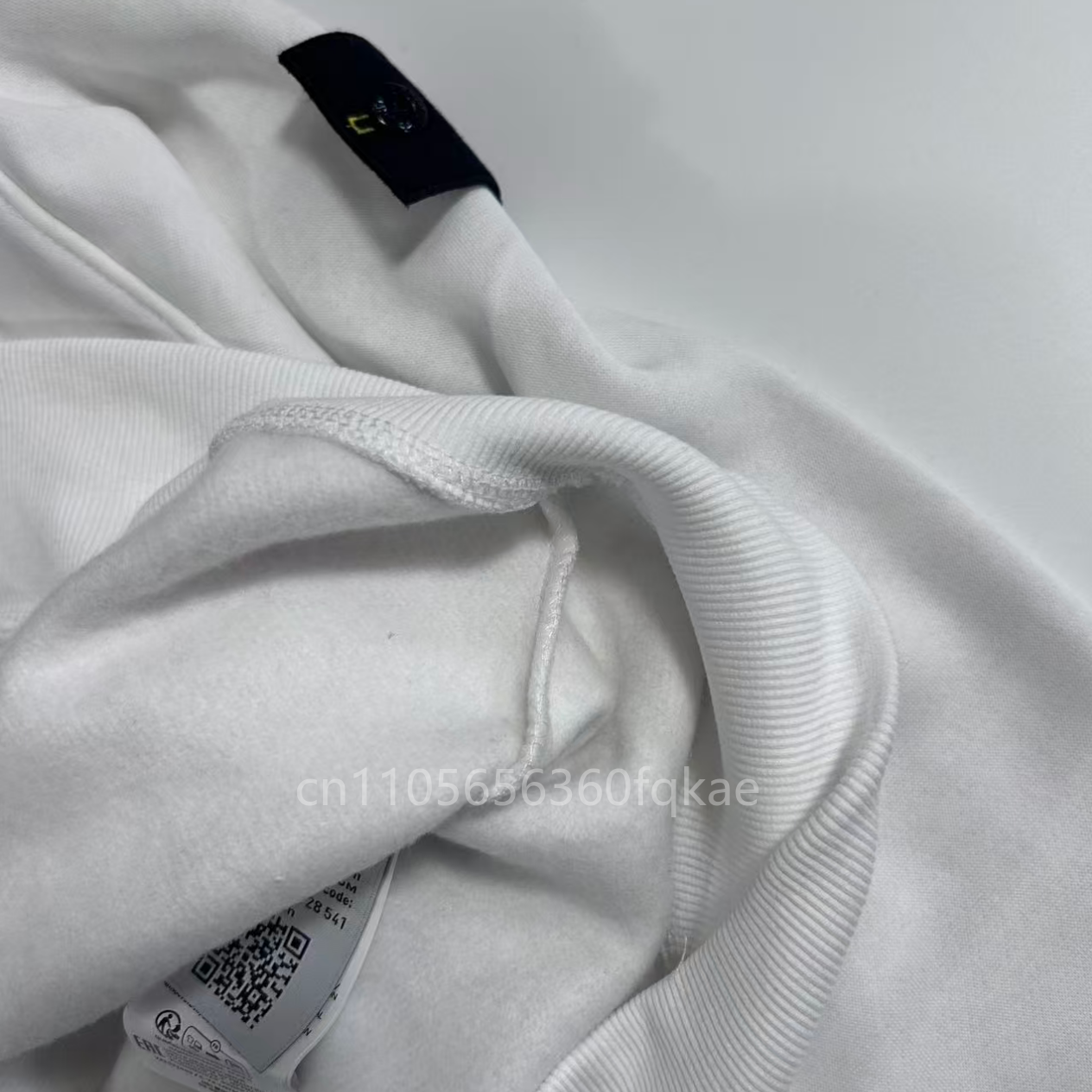 Compass Top Button Patch Hoodi - Fear Of God Essential review and price