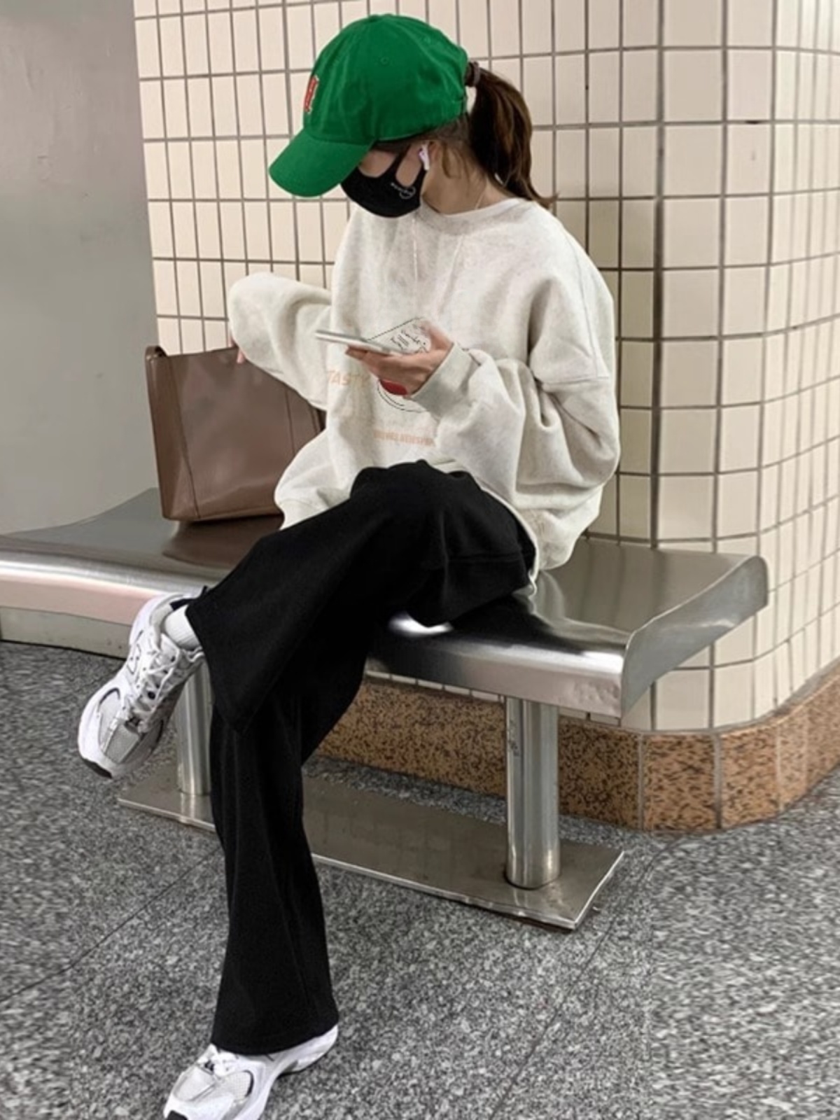 American Retro Loose Fit Long  - Streetwear Brand Of The Year review and price