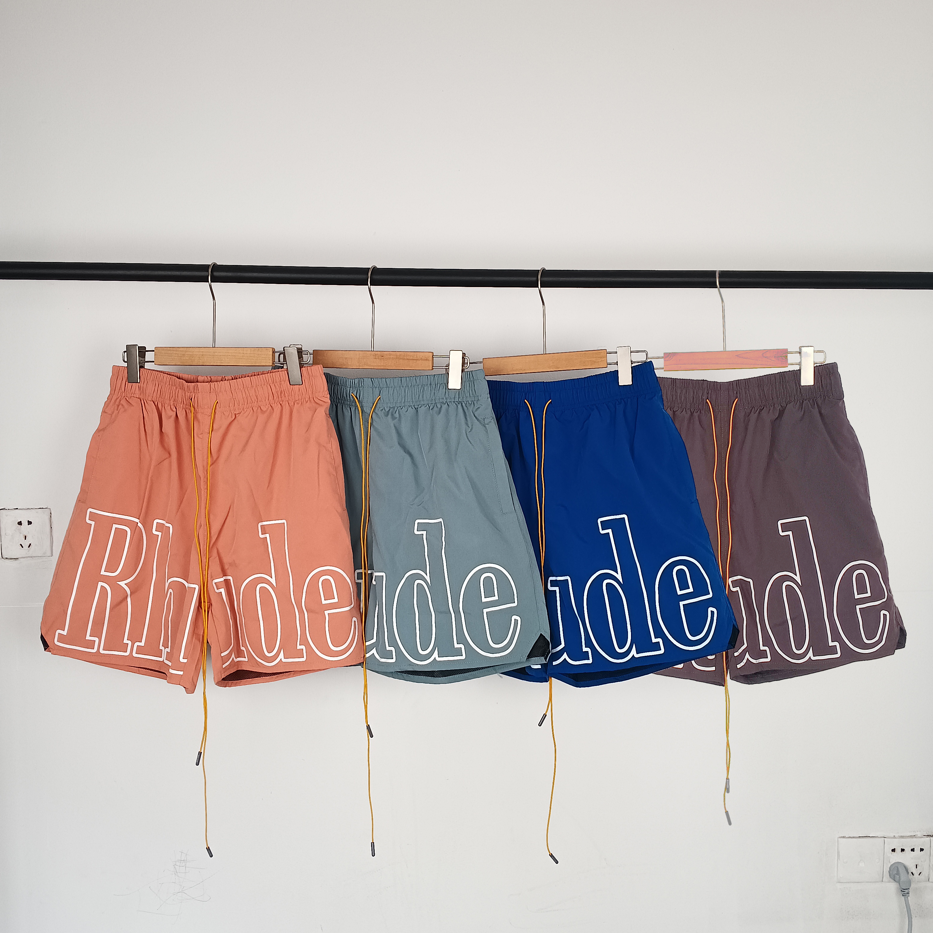 High street fashion shorts RHU - Fear Of God Essential review and price
